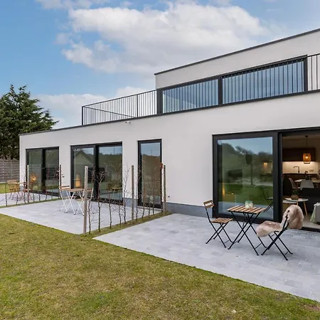 Whaaw Westende-bad Aparthotel 4*