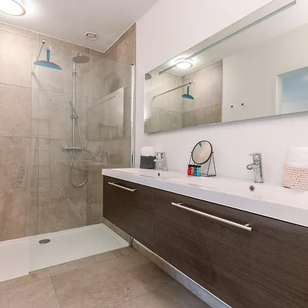 Apart-hotel Whaaw Westende-bad 4*