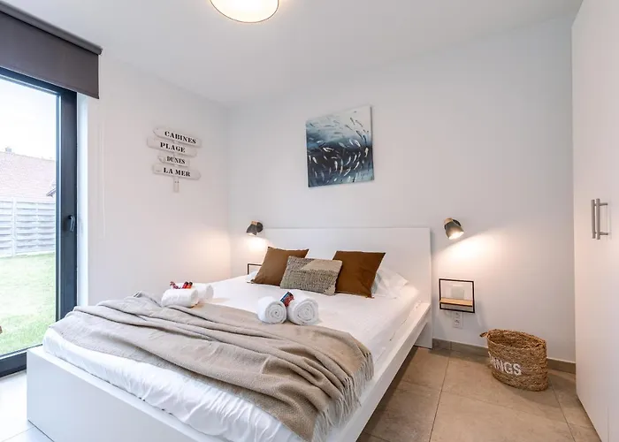 Whaaw Westende-bad Hotel apartamentowy 4*