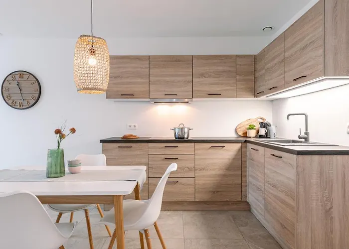 Whaaw Westende-bad Hotel apartamentowy 4*